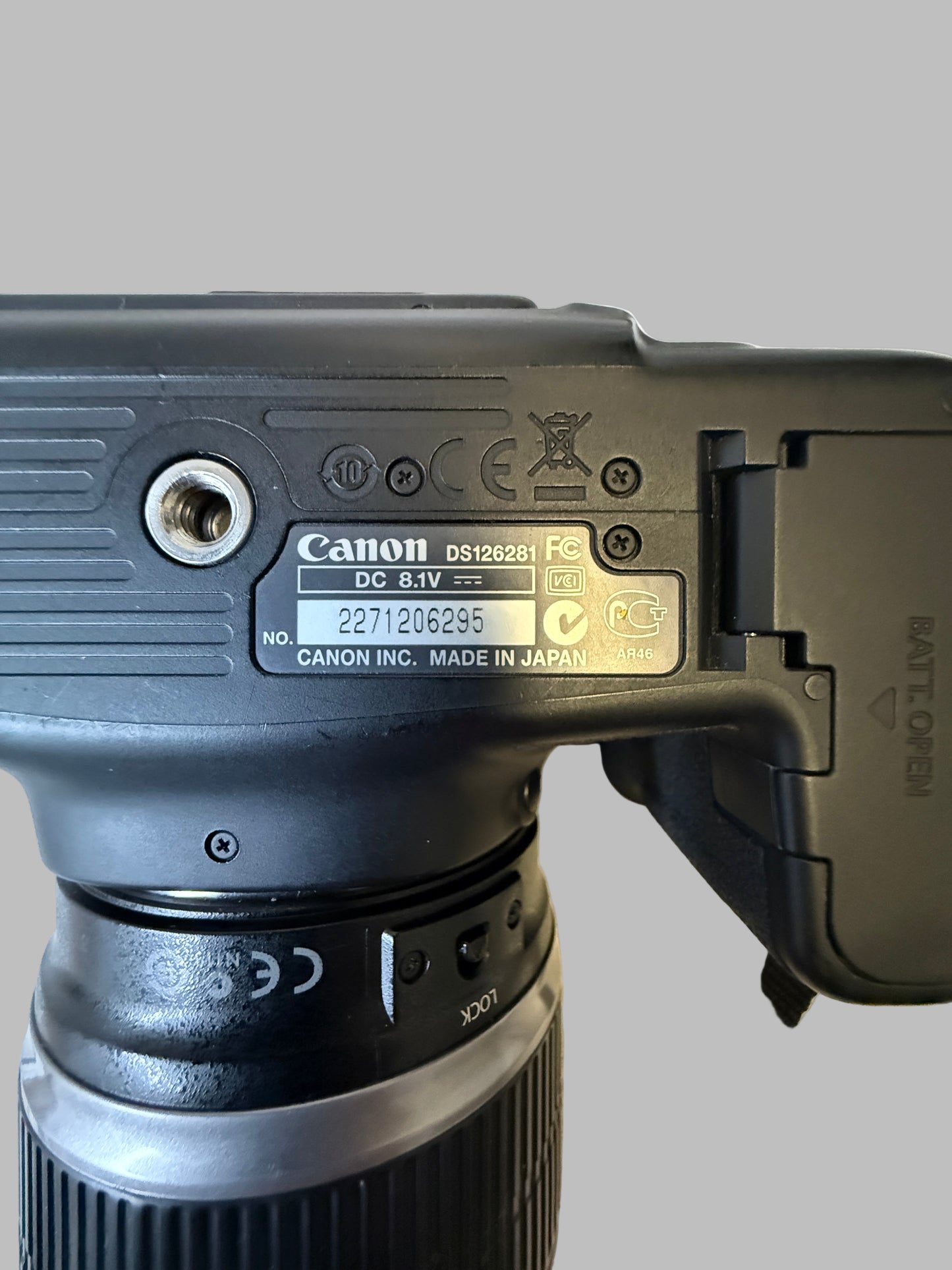 Canon EOS 60D 18.0 MP Digital SLR Camera with three lenses (Used)