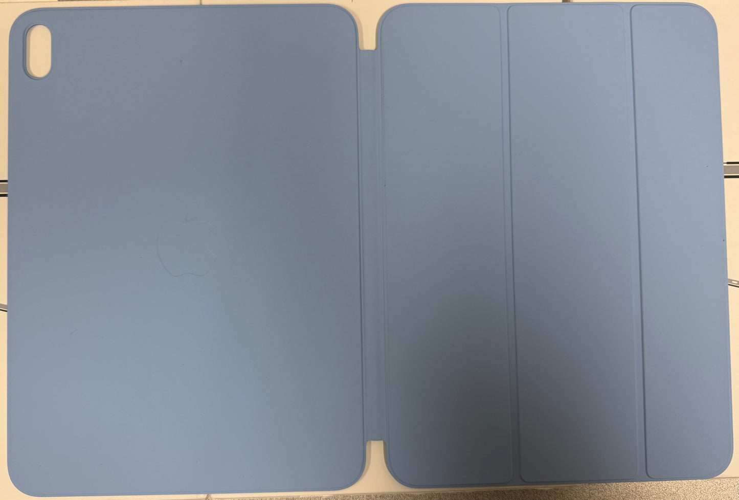 Apple Smart Folio - iPad 10th generation - Sky - Used