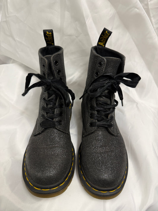 Dr. Martens 1460 Black Pascal Glitter Boots Women's Size 7 - Previously Owned