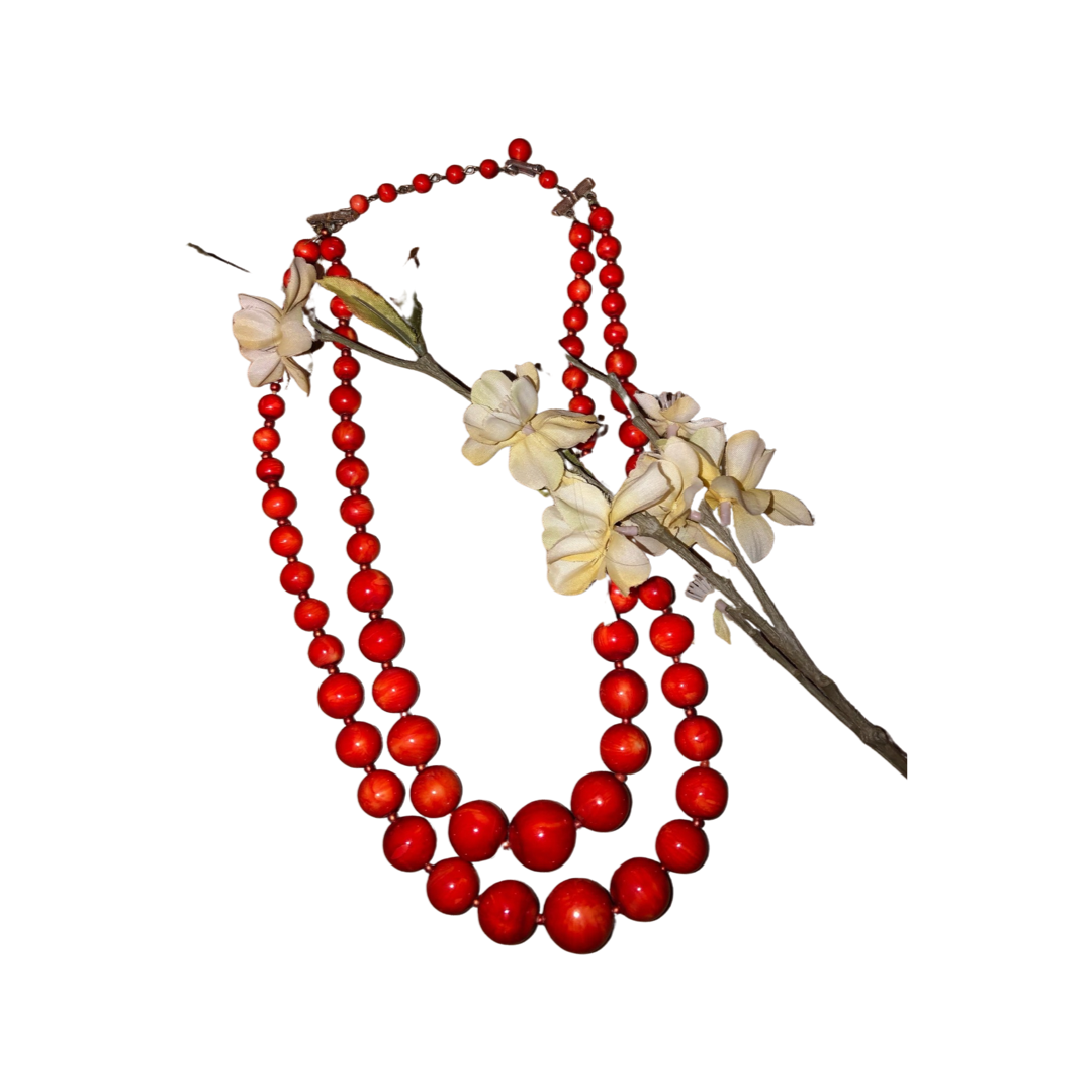 Necklace red vintage