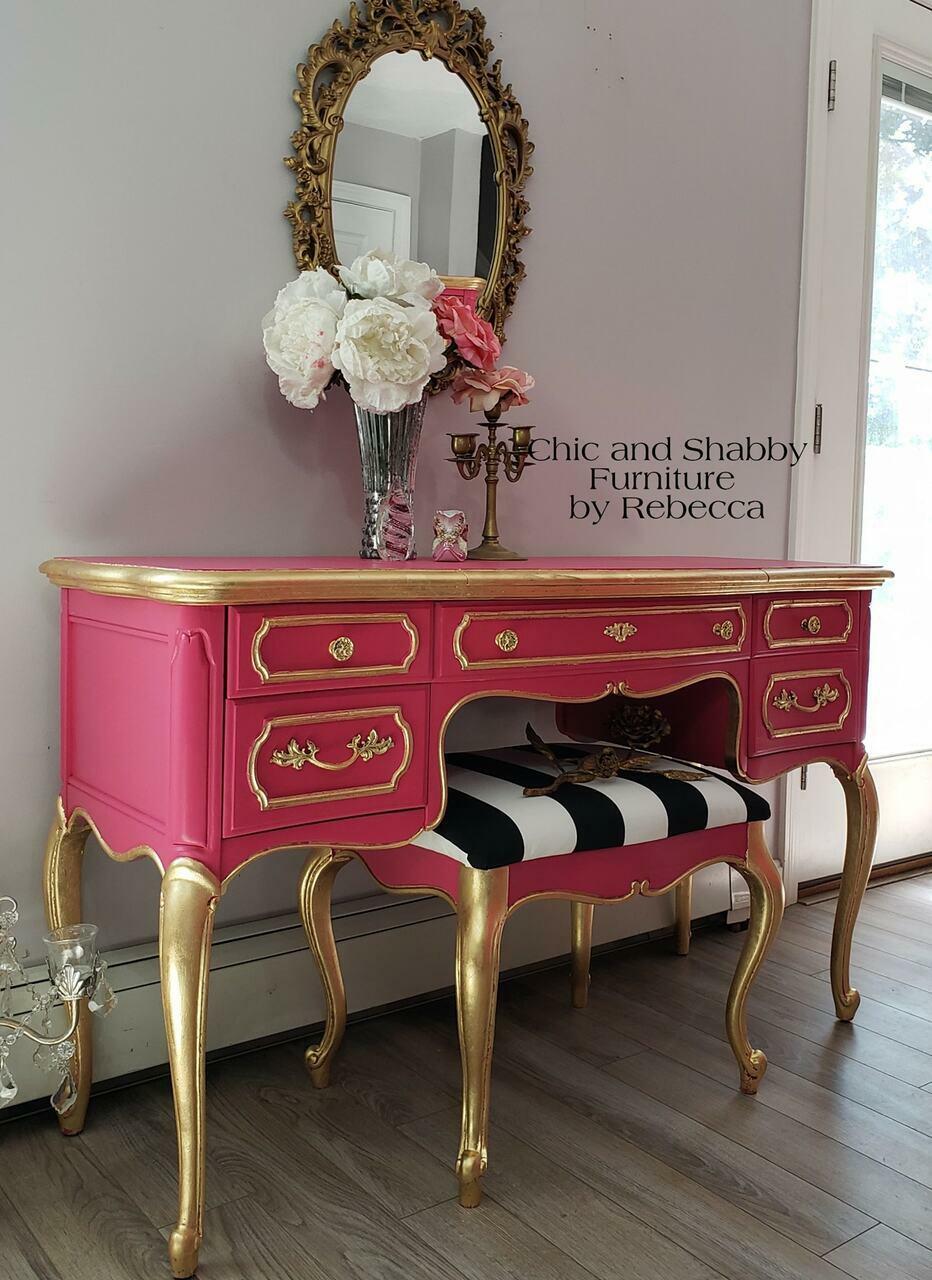 Dixie Belle - Peony - Chalk Paint 8 oz