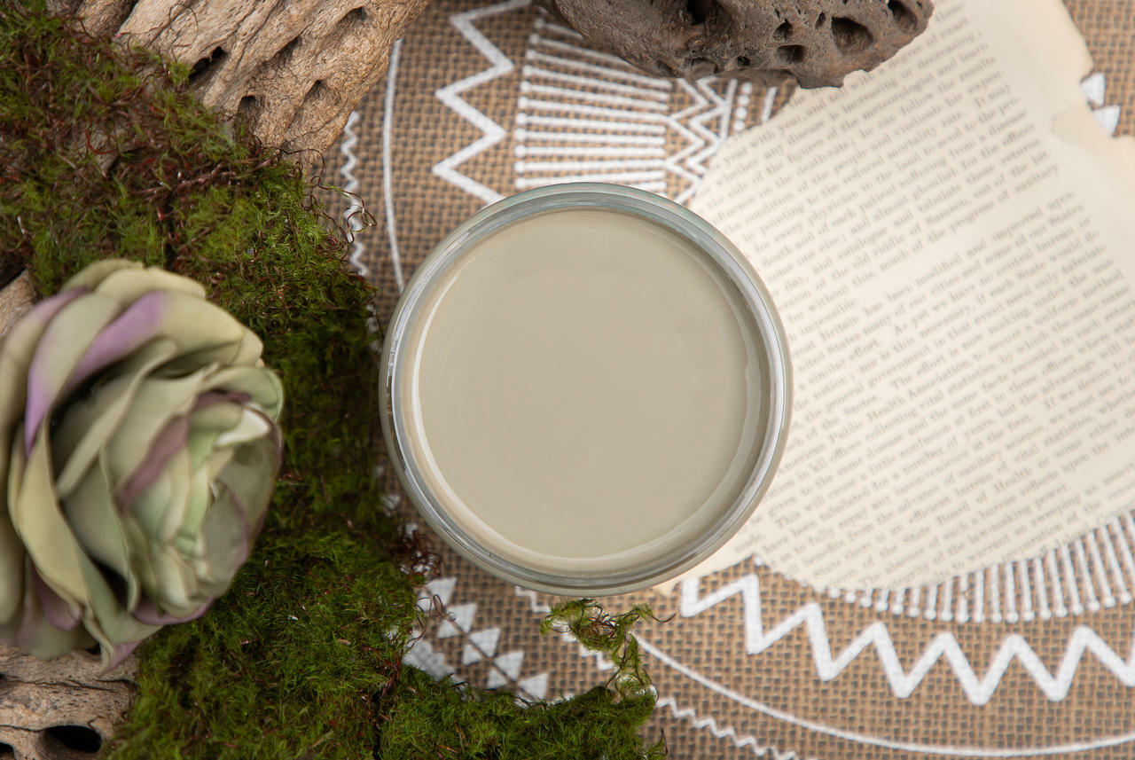 Dixie Belle - Spanish Moss - Chalk Paint 8 oz