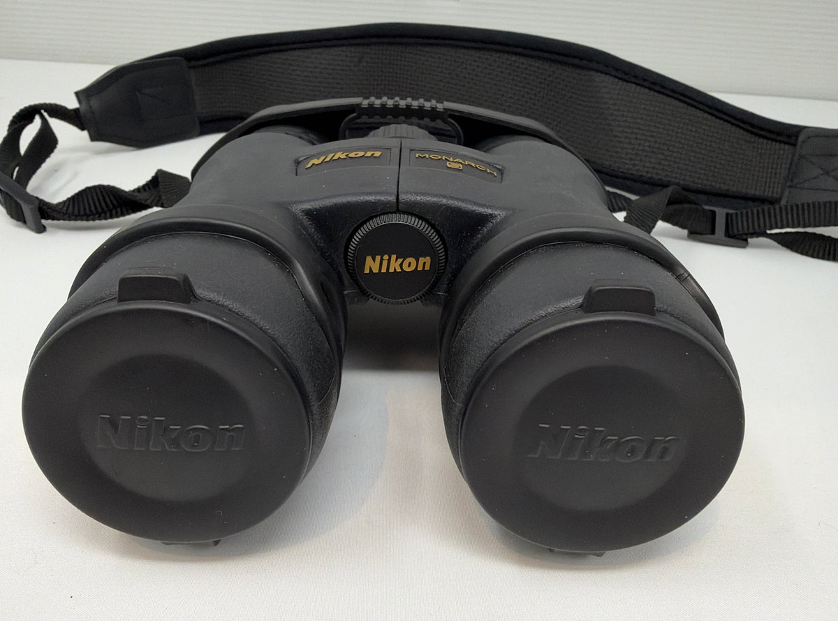 Nikon Monarch 5 M511 8X42 Waterproof Binoculars