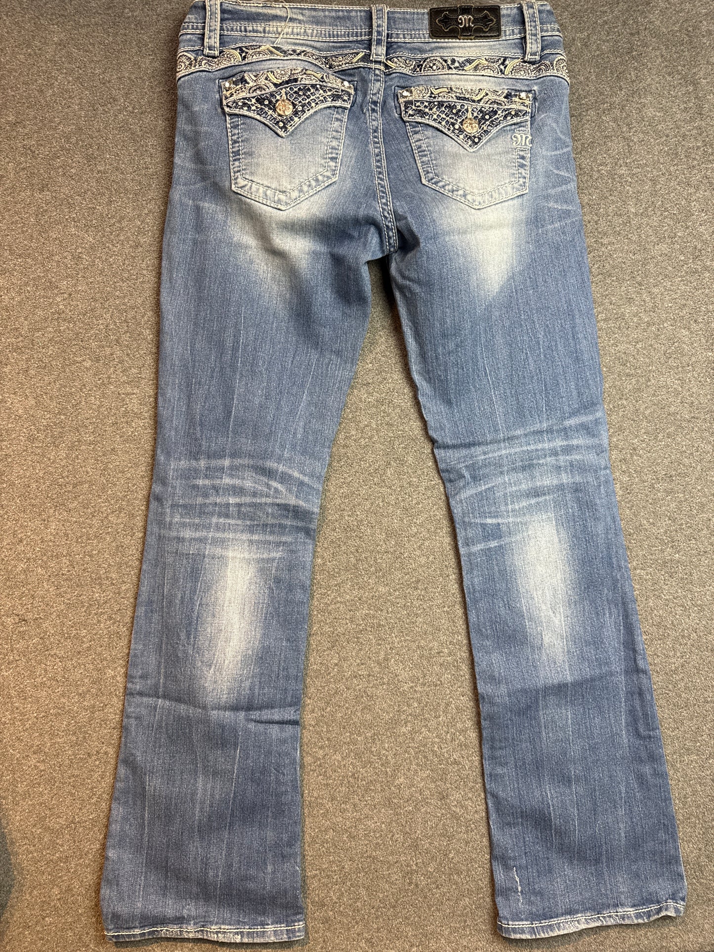 Miss Me Women's Indigo Embroidered Pocket Boot Cut Jeans JP8835B (30X34)