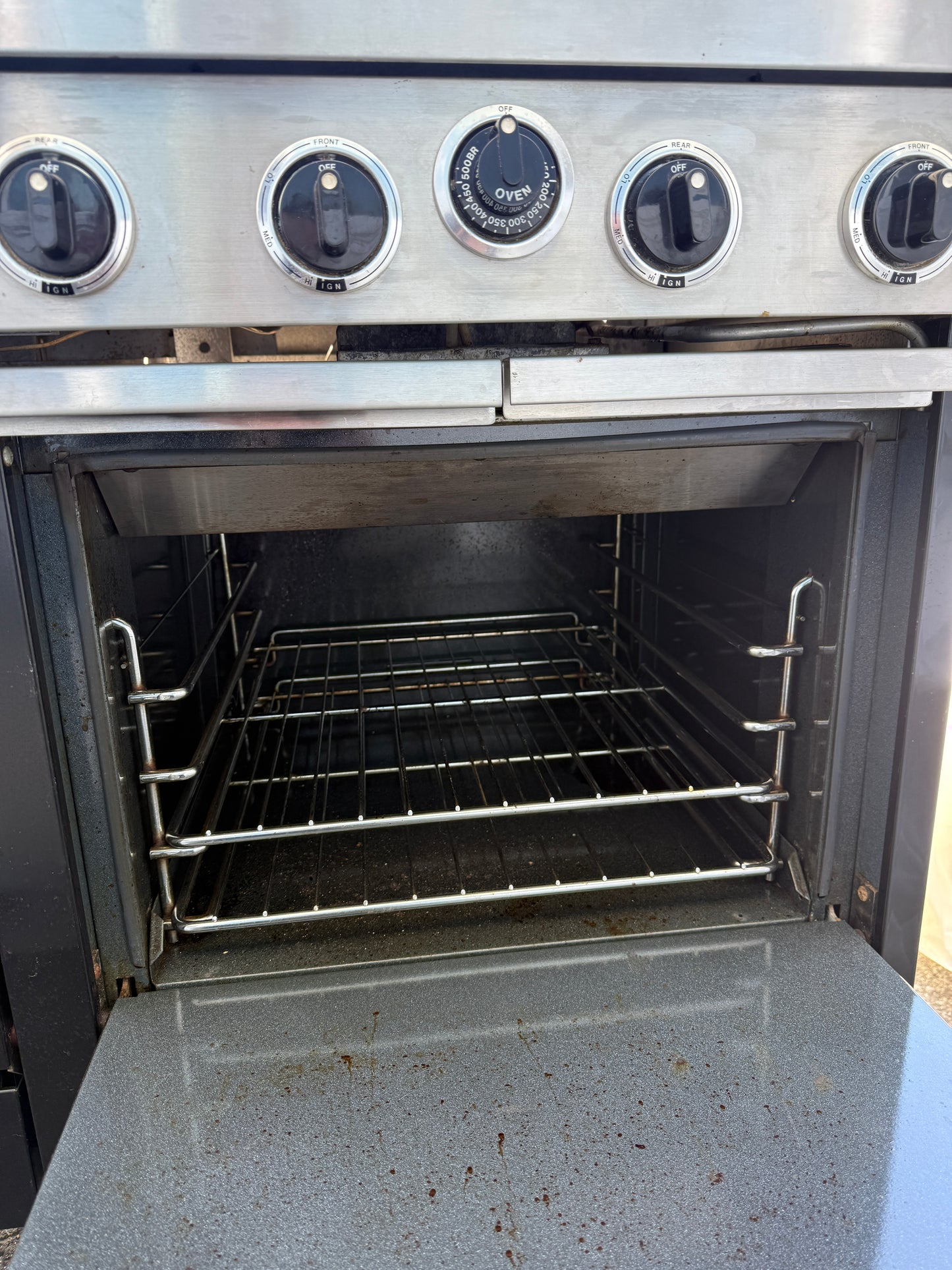 Viking Professional 6 Burner Range with Griddle