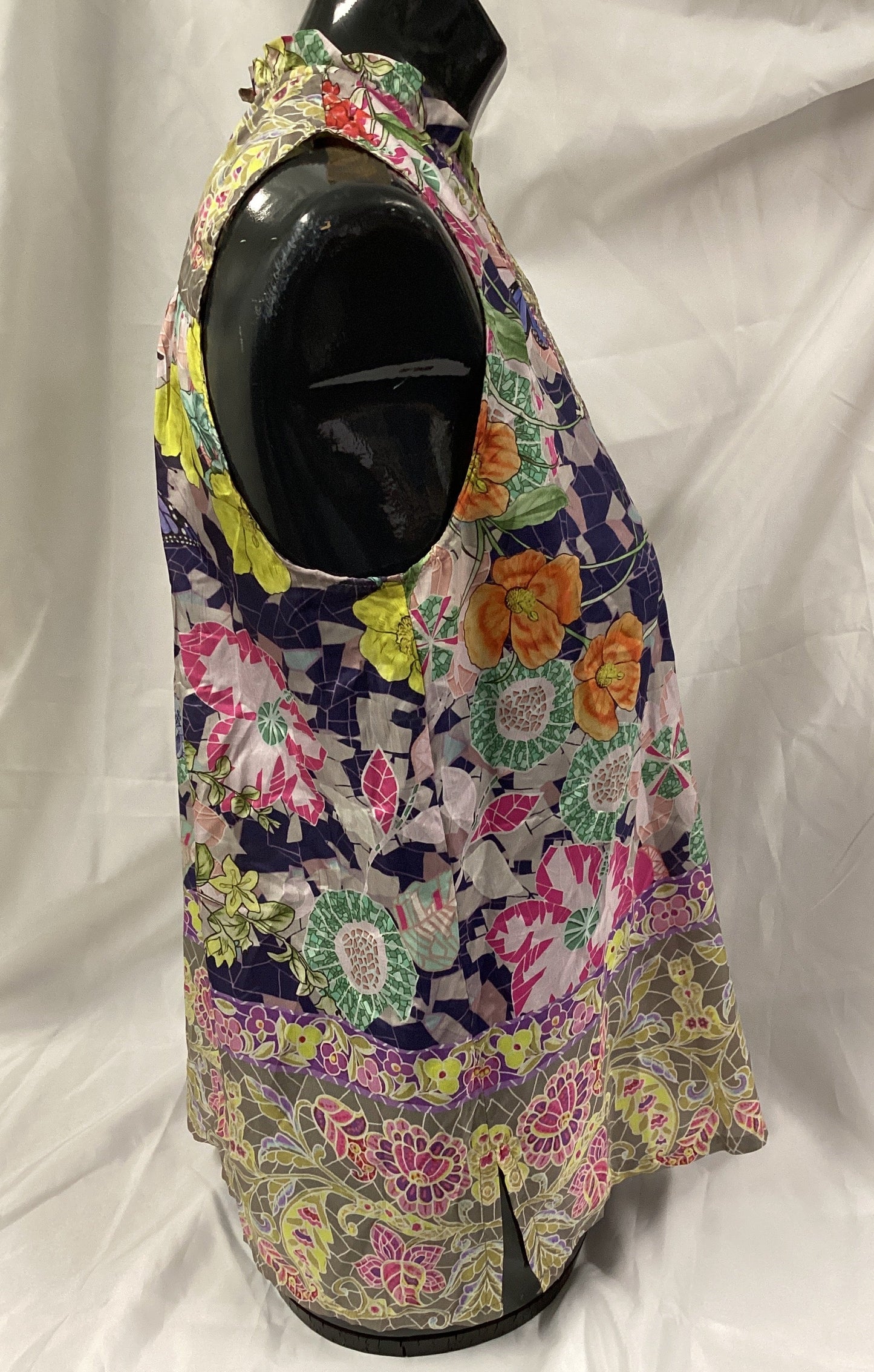 Johnny Was Multicolor Sleeveless Blouse Size S (Previously Owned- Good Condition)