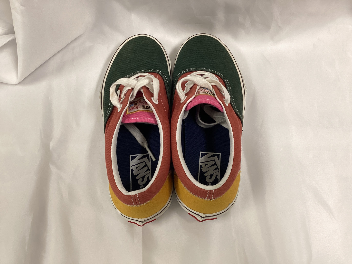 Vans City Campus Van Doren Varsity Multicolor Lace Up Shoe Mens Size 5.5 (Previously Owned- Like New Condition)