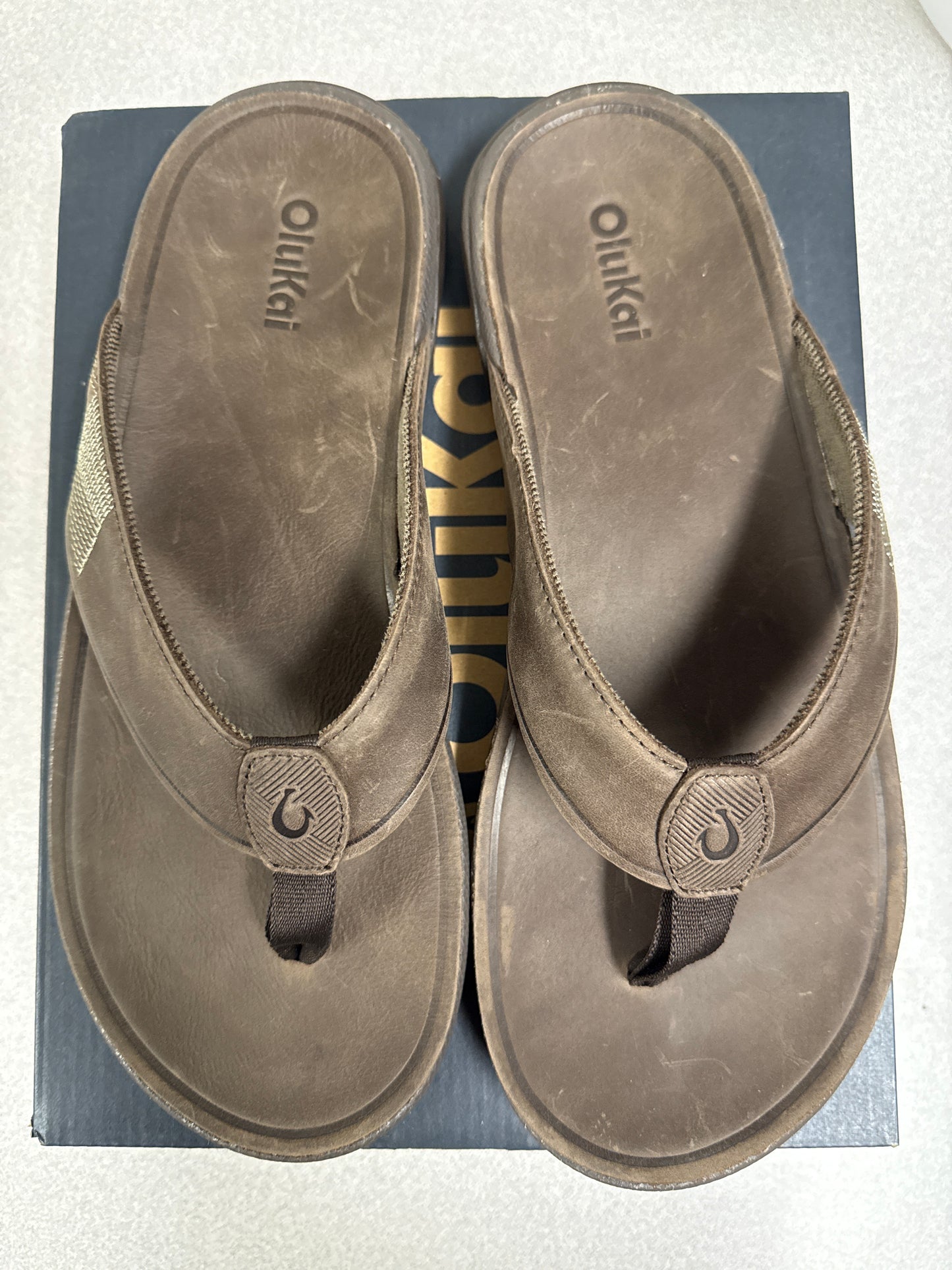 Olukai Tuahine Sandals - Men's Dk Wood - Brown  - Size 10 - NWT