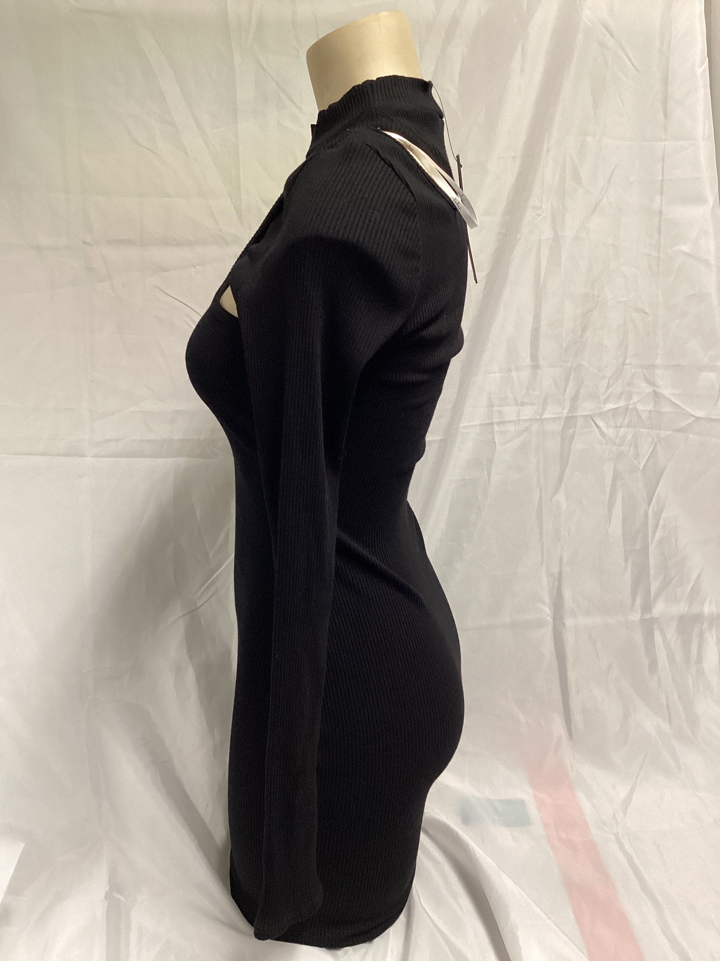 lulus long sleeve dress Lulus Bodycon Mock Neck Long Sleeve Black Dress Size M (Previously Own –  Second Chance Thrift Store
