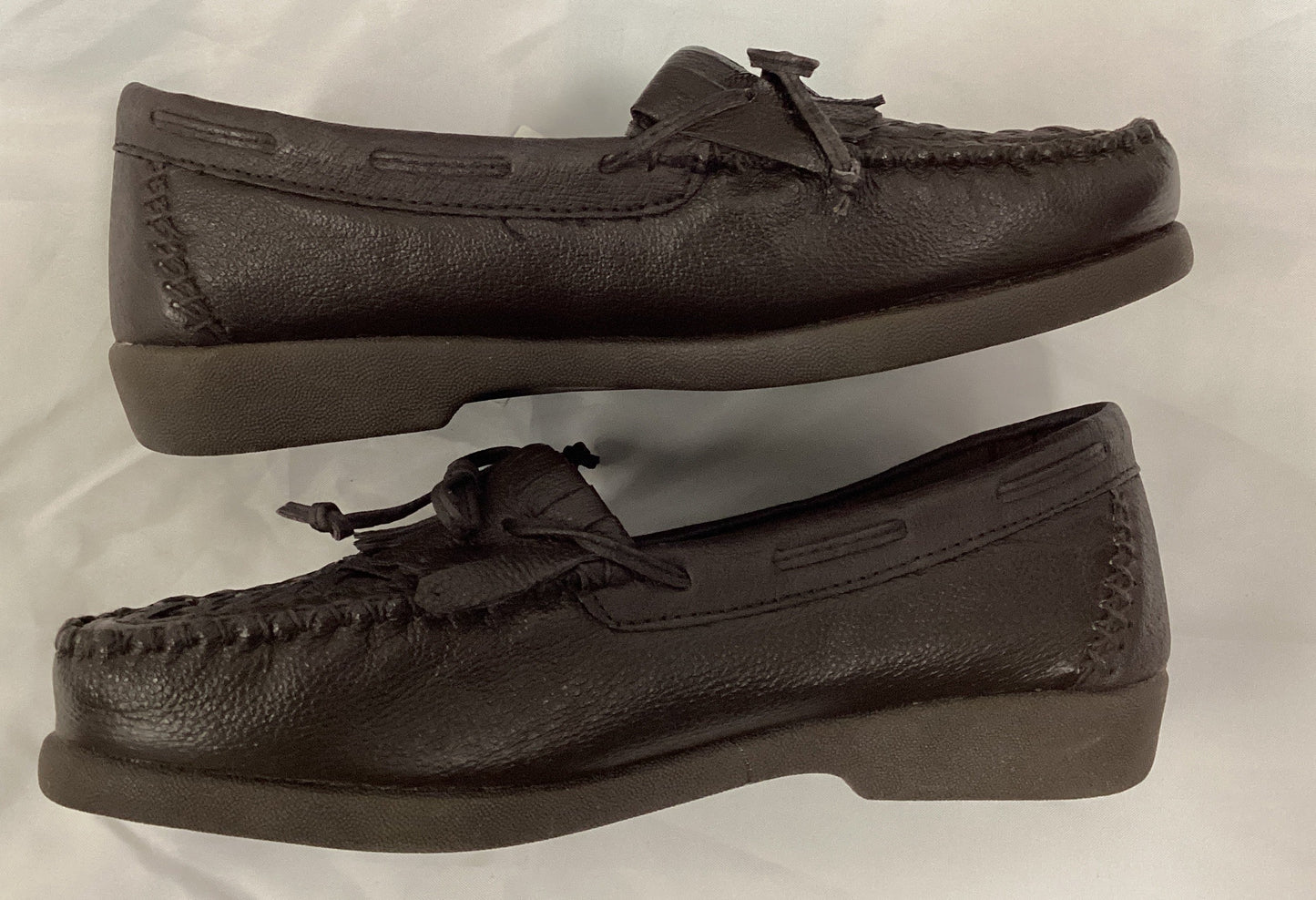 Basic Editions Women's Eloise Leather Wide Width Moccasin Brown Size 7 (Previously Owned- Like New Condition)