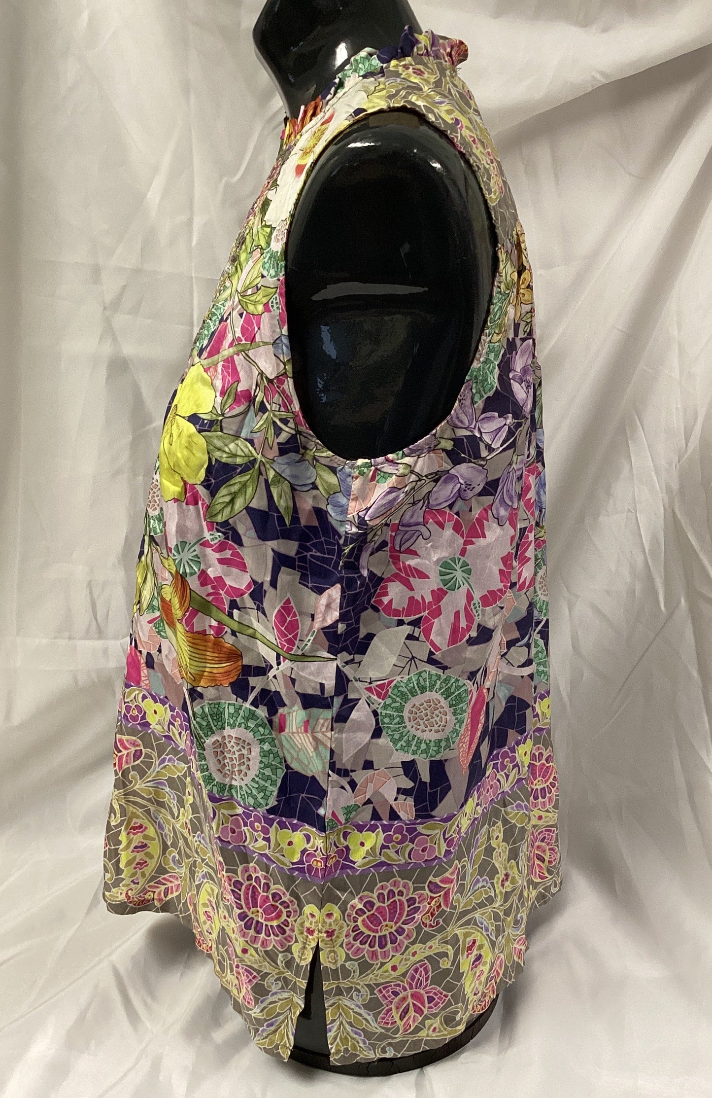Johnny Was Multicolor Sleeveless Blouse Size S (Previously Owned- Good Condition)