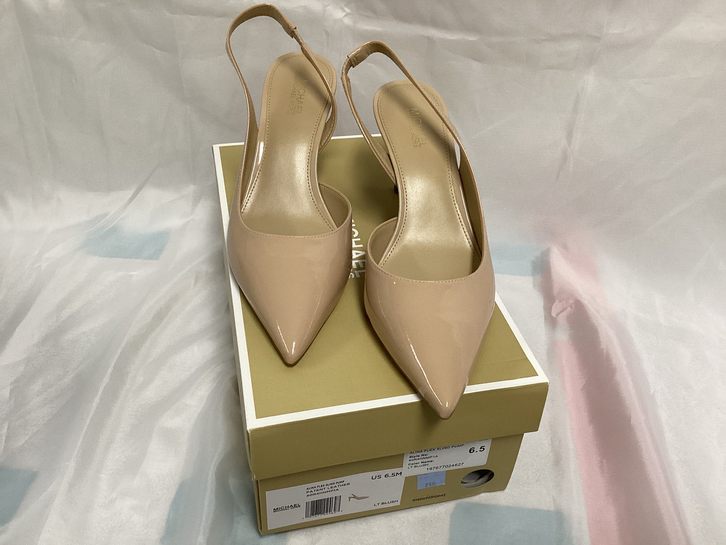Micheal Kors Alina Flex Sling Pump Size 6.5 (Previously Owned- Like New Condition)