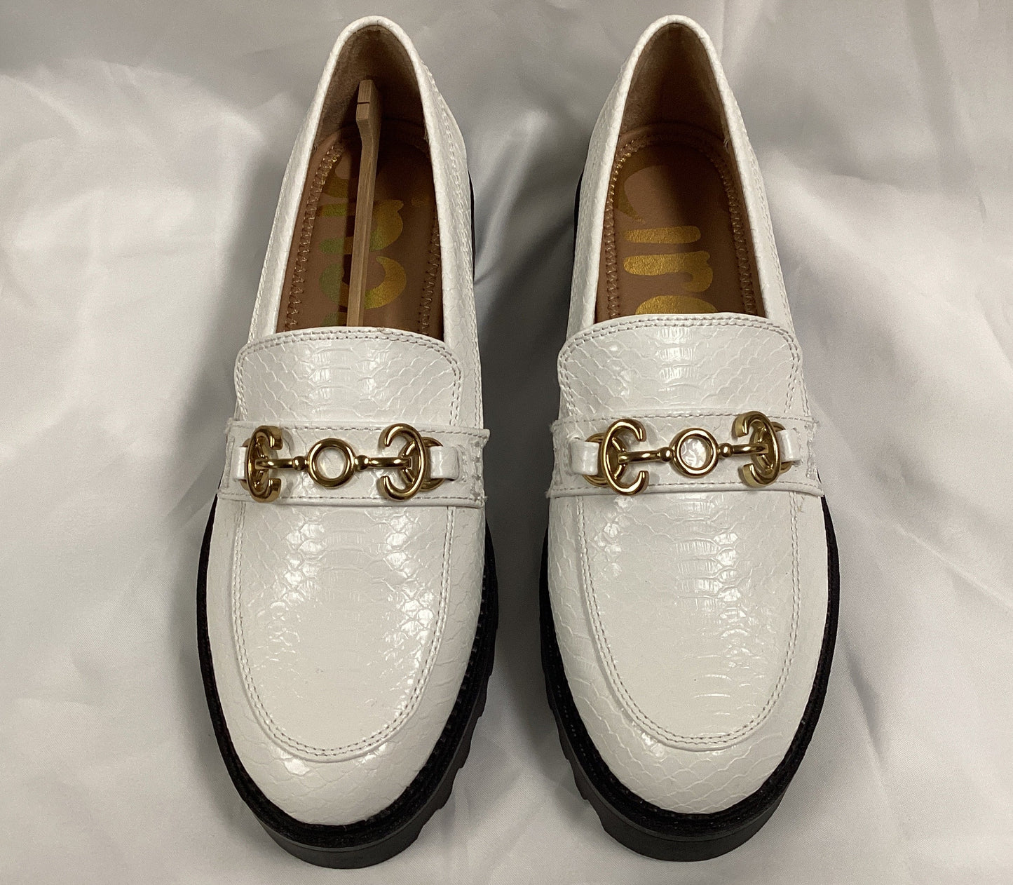 Circus By Sam Edelman Faux Leather Loafers White With Gold Accents Size 8 (Previously Owned- Like New Condition)