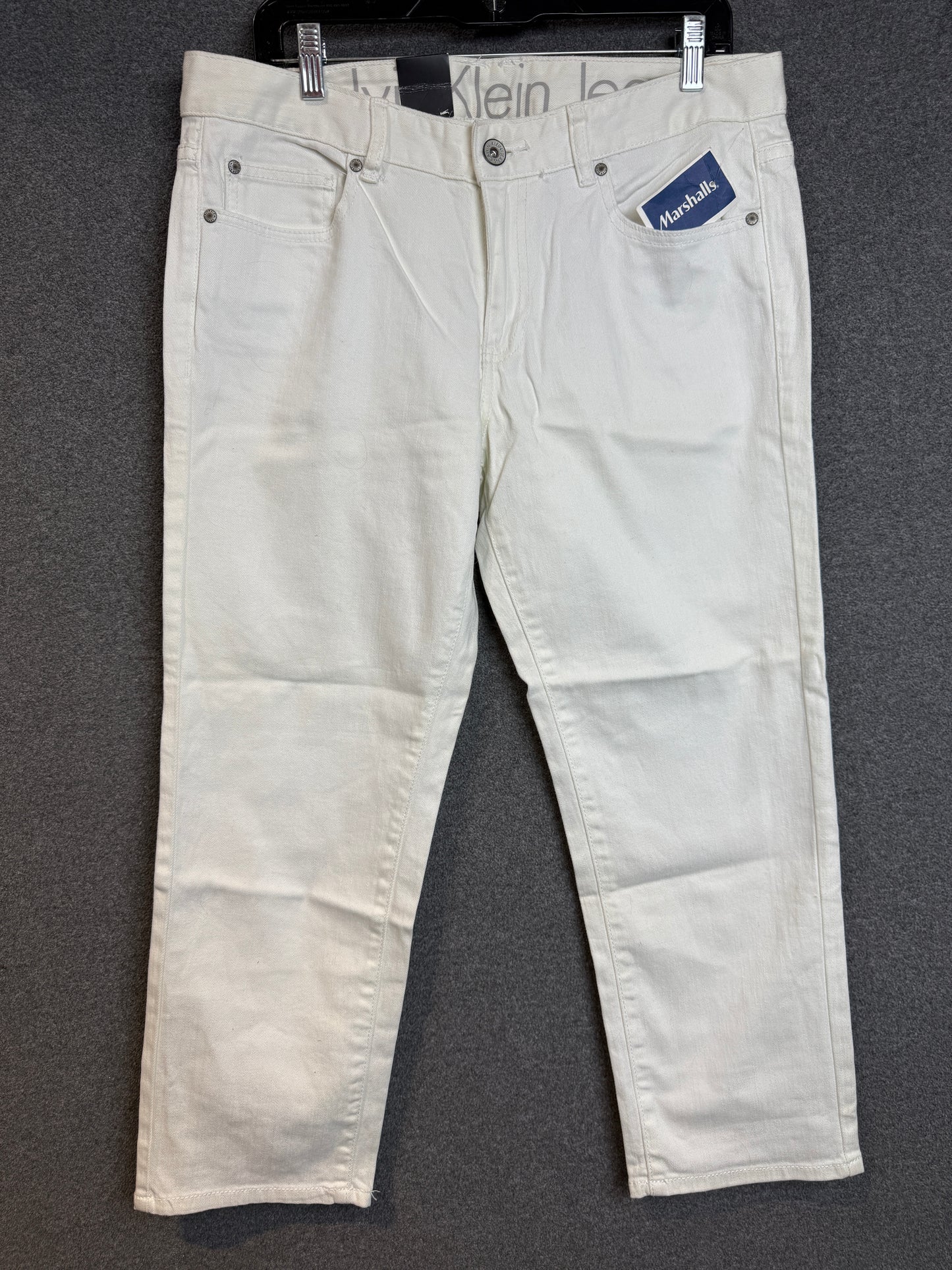 Calvin Klein High Rise Skinny Fit White Size 12 W 31 - Used