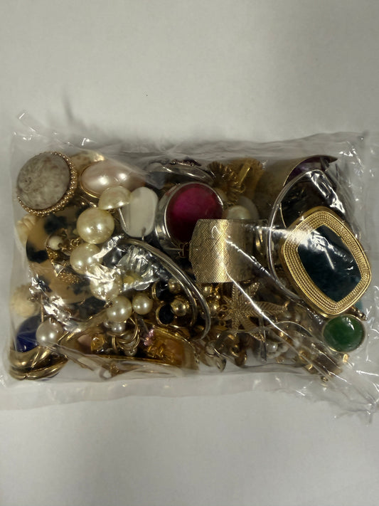Mixed Fashion Jewelry 13oz Bag - Used