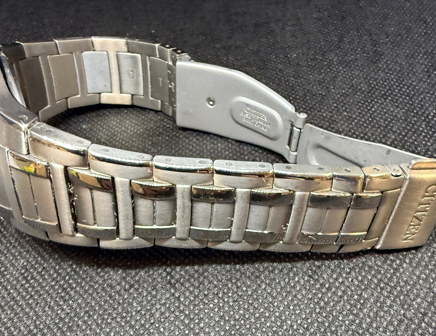 Citizen Eco-Drive Titanium 40mm Men's Watch - Used