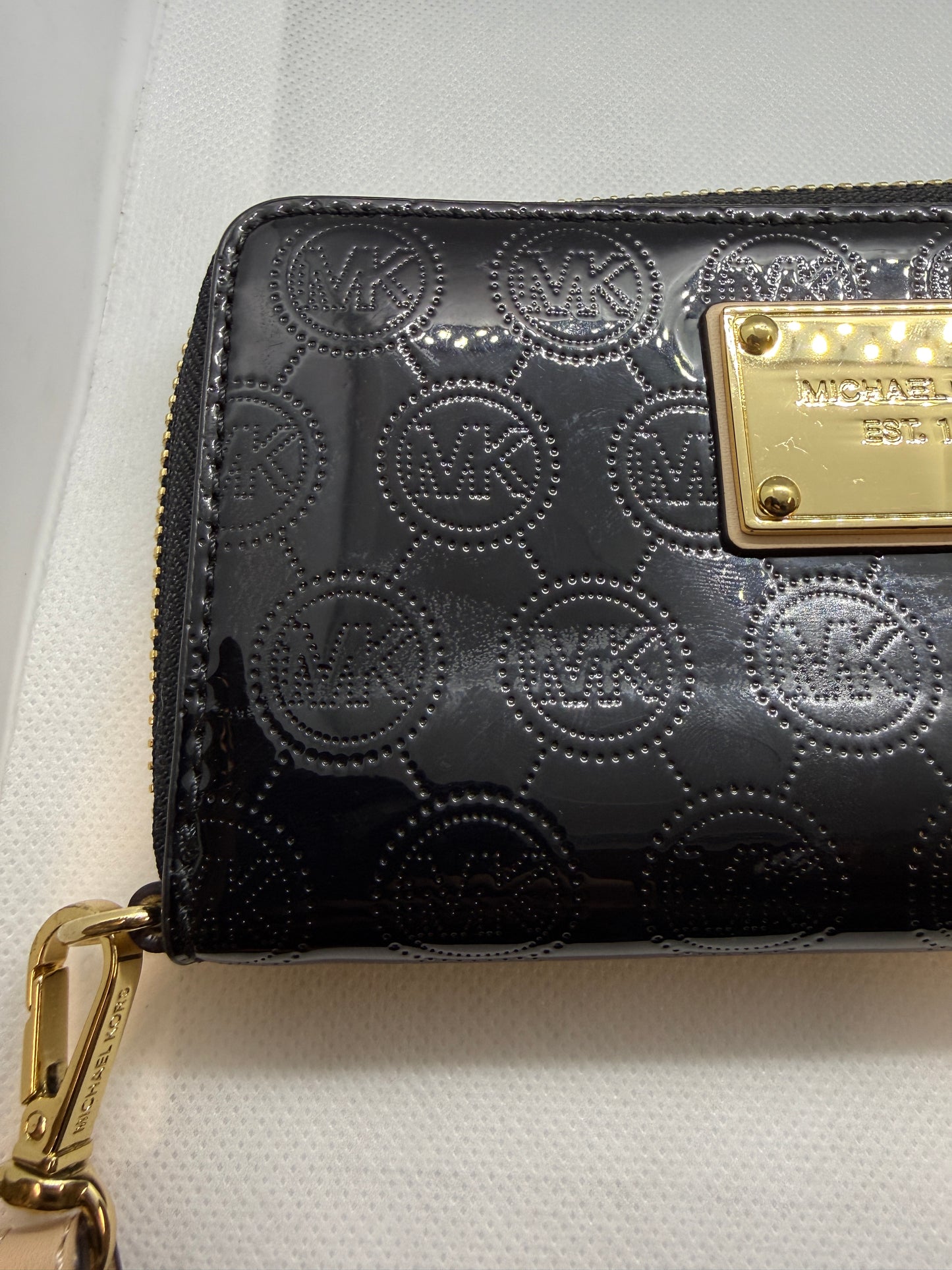 Michael Kors Black and Gold Patent Leather Woman's Wallet – Embossed MK Logo - Used