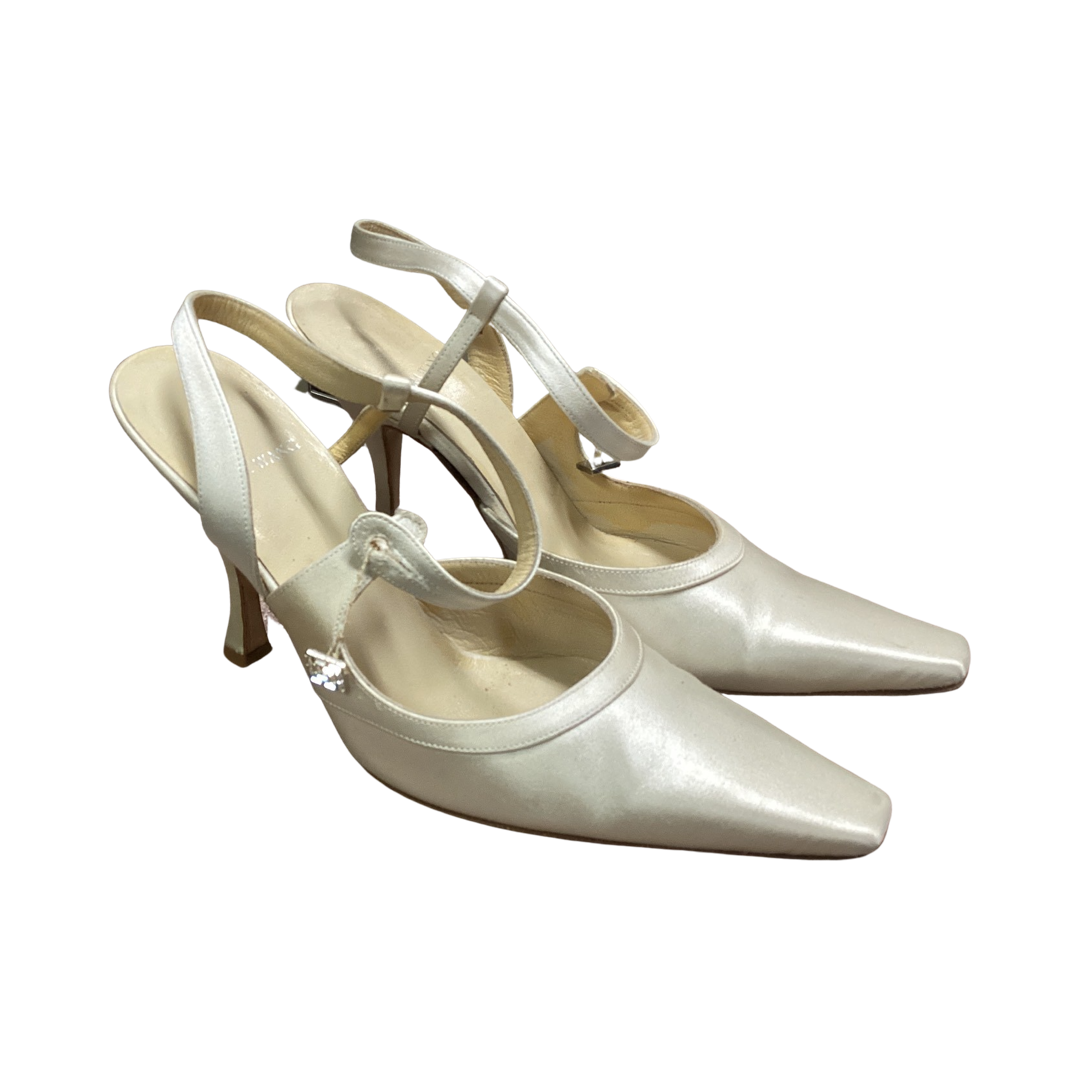 Vera wang heels deals